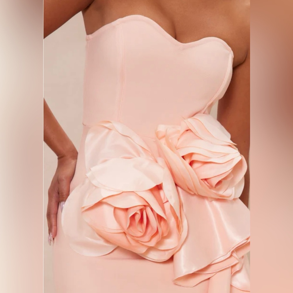 Flower Bandage Gown - Blush - image 3